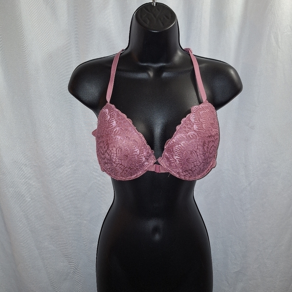 Just be 38C bra front hook back cross